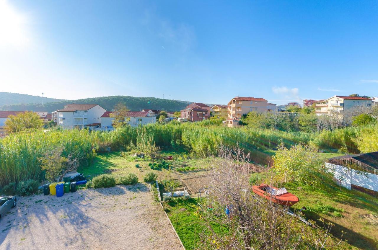 Apartments Marija P Лопар Екстериор снимка